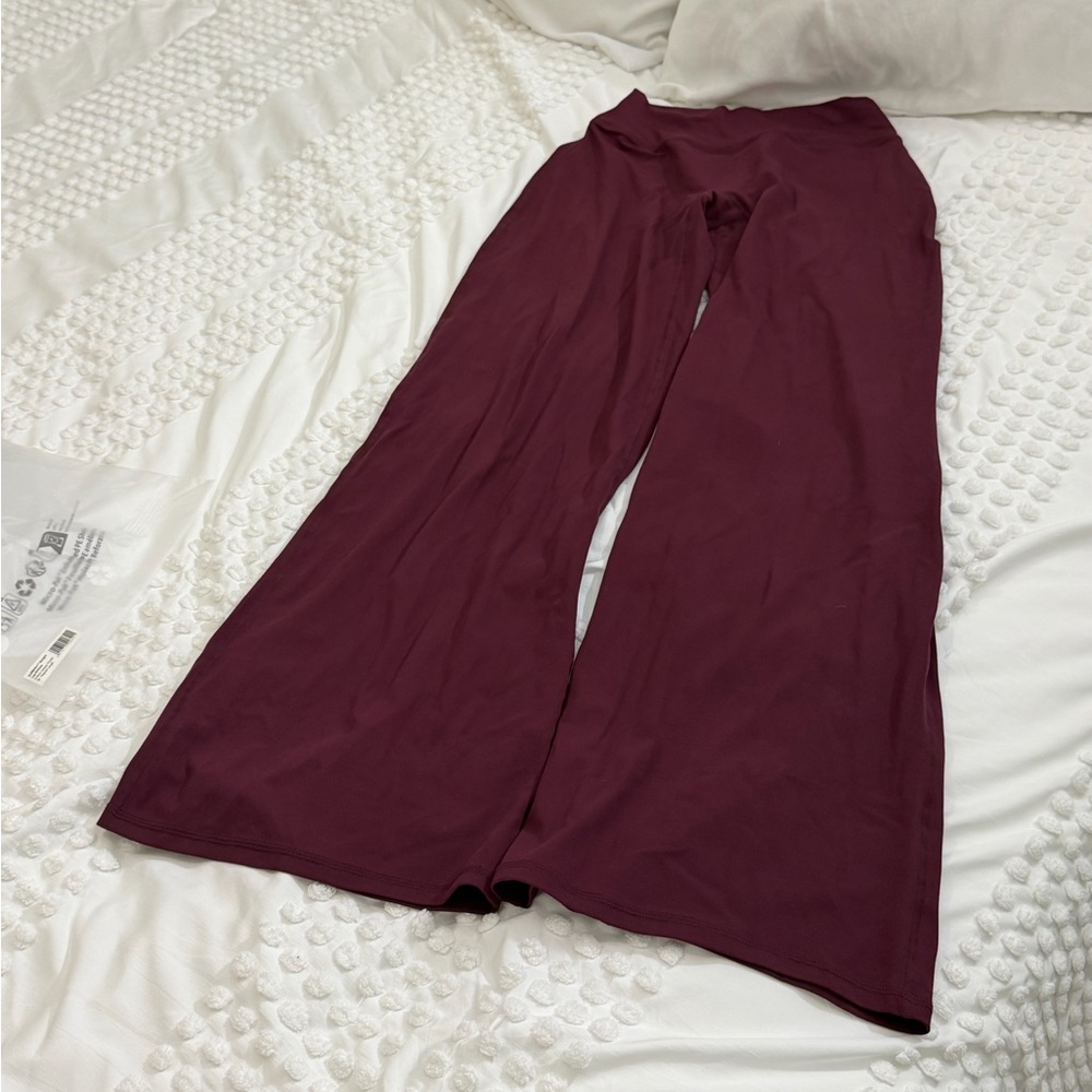 ONER ACTIVE SOFTMOTION STRAIGHT LEG GRAY LOGO CHERRY LACQUER PURPLE MED BNWT - Picture 3 of 8